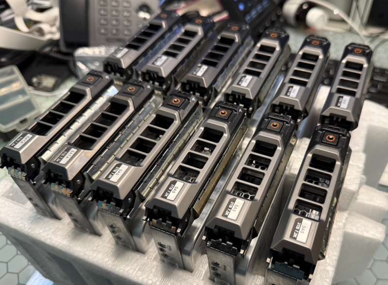/ipng/ipng.ch/media/commit/ca46bcf6d5bf64c278860fd61b5ad18afbeffa6a/static/assets/minio/disks.png